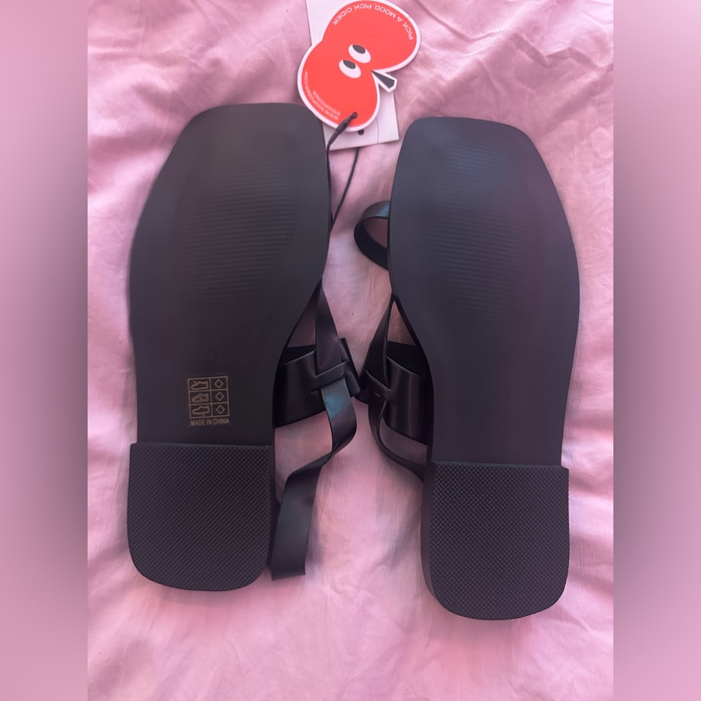Cider Sandals - Picture 2 of 2